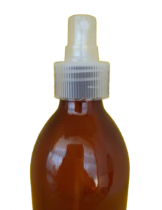   Frasco de 250ml em vidro âmbar com tampa   spray/pulverizador    Ideal para as suas receitas DIY de difusão de ambiente, repelentes corporais, etc.! 